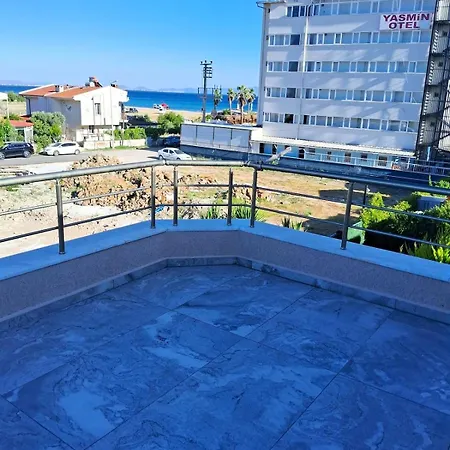 Апартаменты Sea View W Garden 50m To Sarimsakli