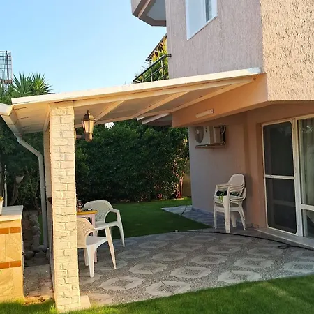 Sea View W Garden 50m To Sarimsakli Апартаменты Айвалык