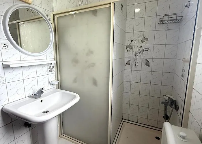 Sea View W Garden 50m To Sarimsakli