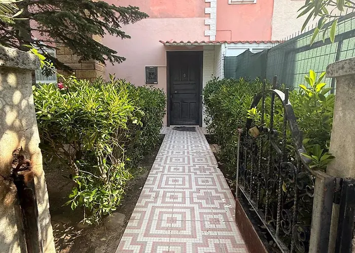 Апартаменты Sea View W Garden 50m To Sarimsakli Айвалык