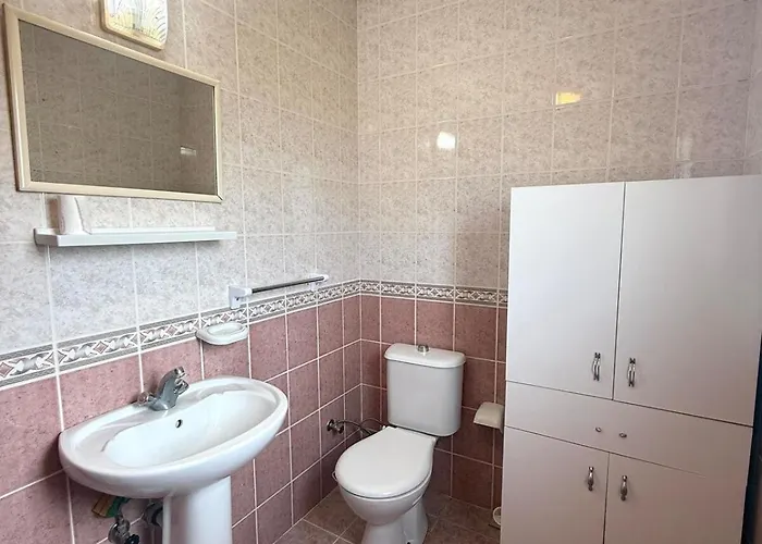 Апартаменты Sea View W Garden 50m To Sarimsakli